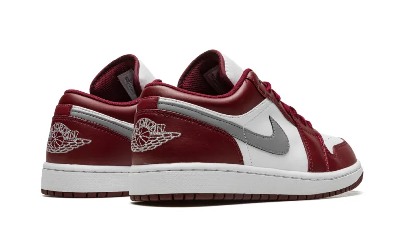 Air Jordan 1 Air Jordan 1 Low 'Bordeaux'